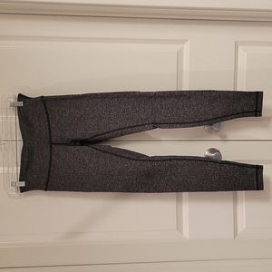 Lululemon 7/8 Wunder Under herringbone size 6